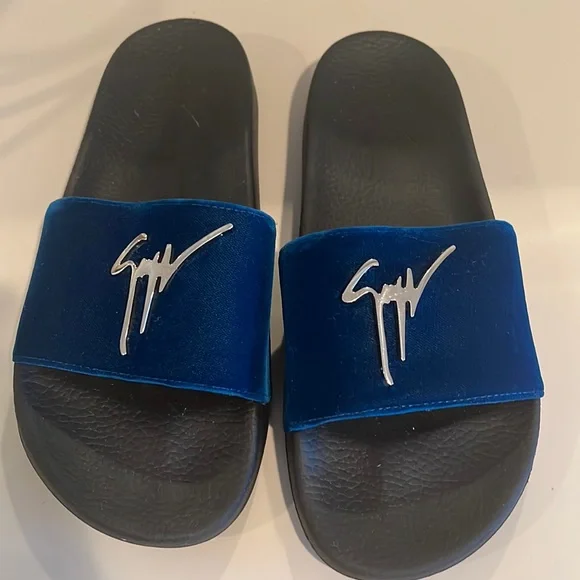 Authentic Giuseppe’s men’s slippers, size 42 Giuseppe Zanotti Blue Suede Charm Smoking Slippers Size 41  main image 3